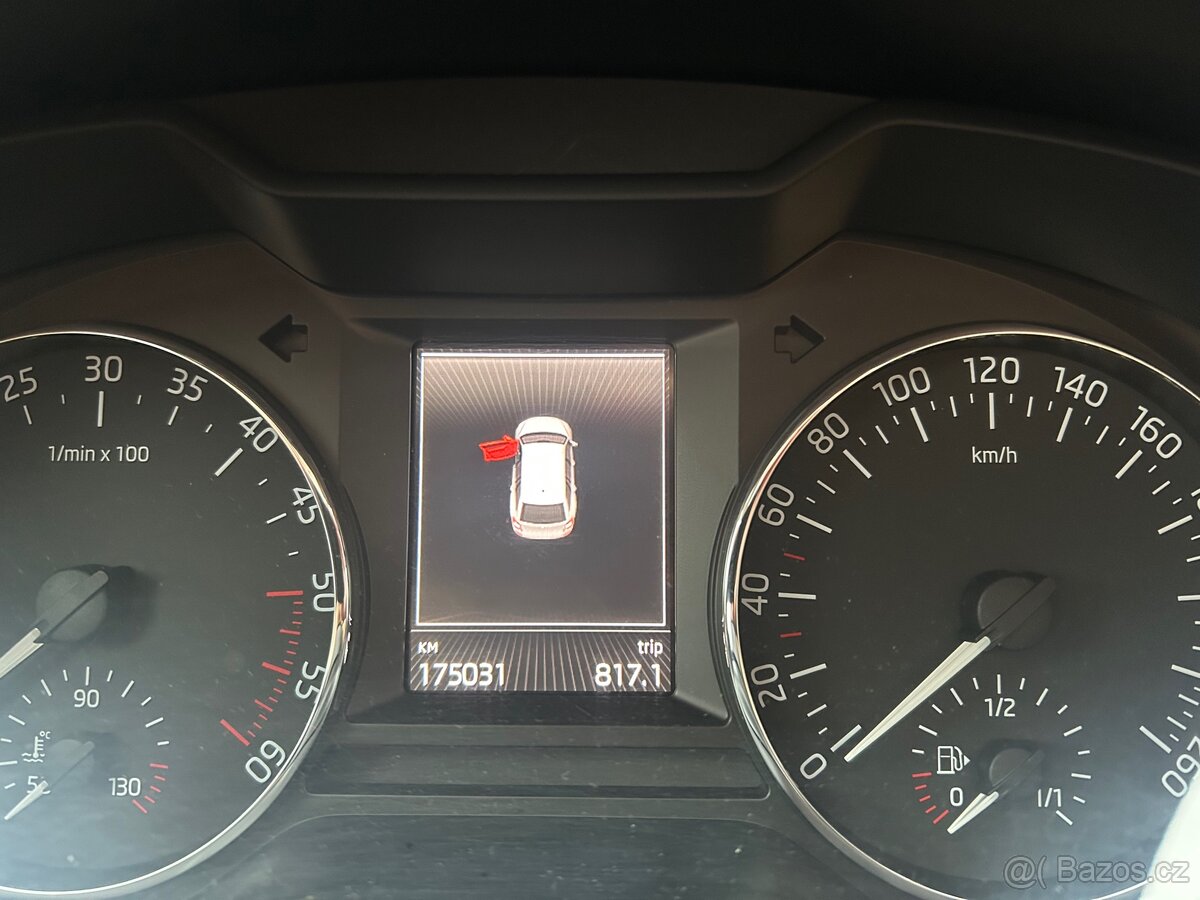 ŠKODA OCTAVIA III 2.0 TDI - 3