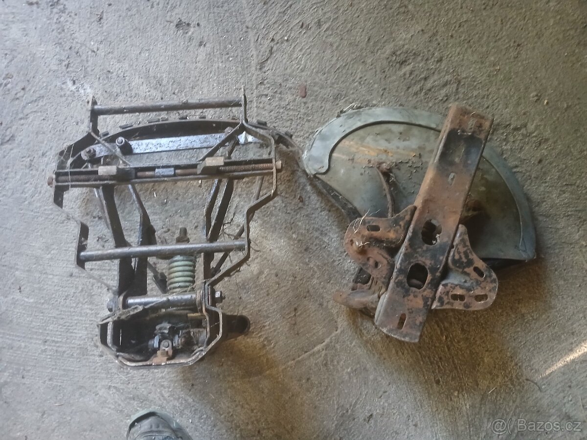 Sedadla na motorku - 3