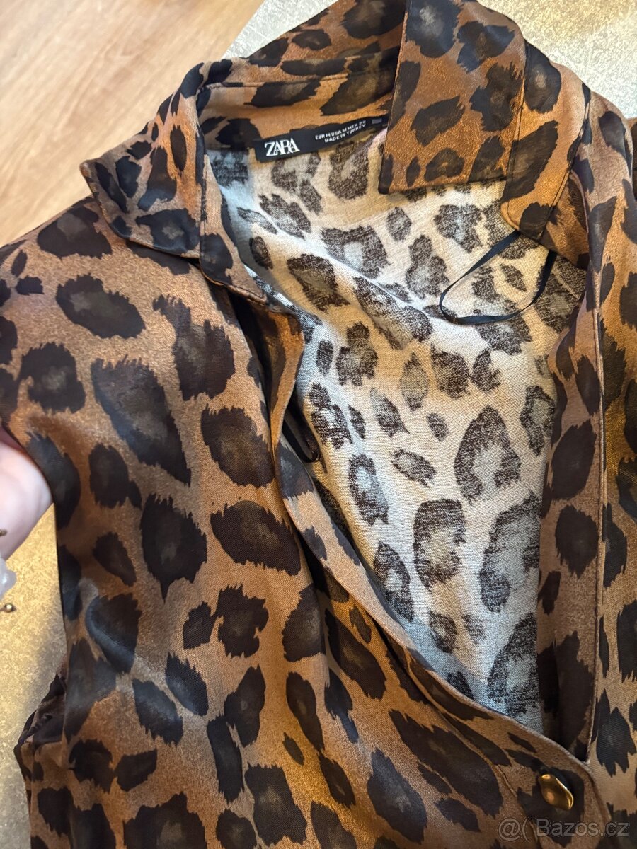 zara nadherne šaty - 3