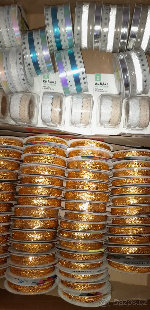 Stuhy, mašle, flitry, atd - 3