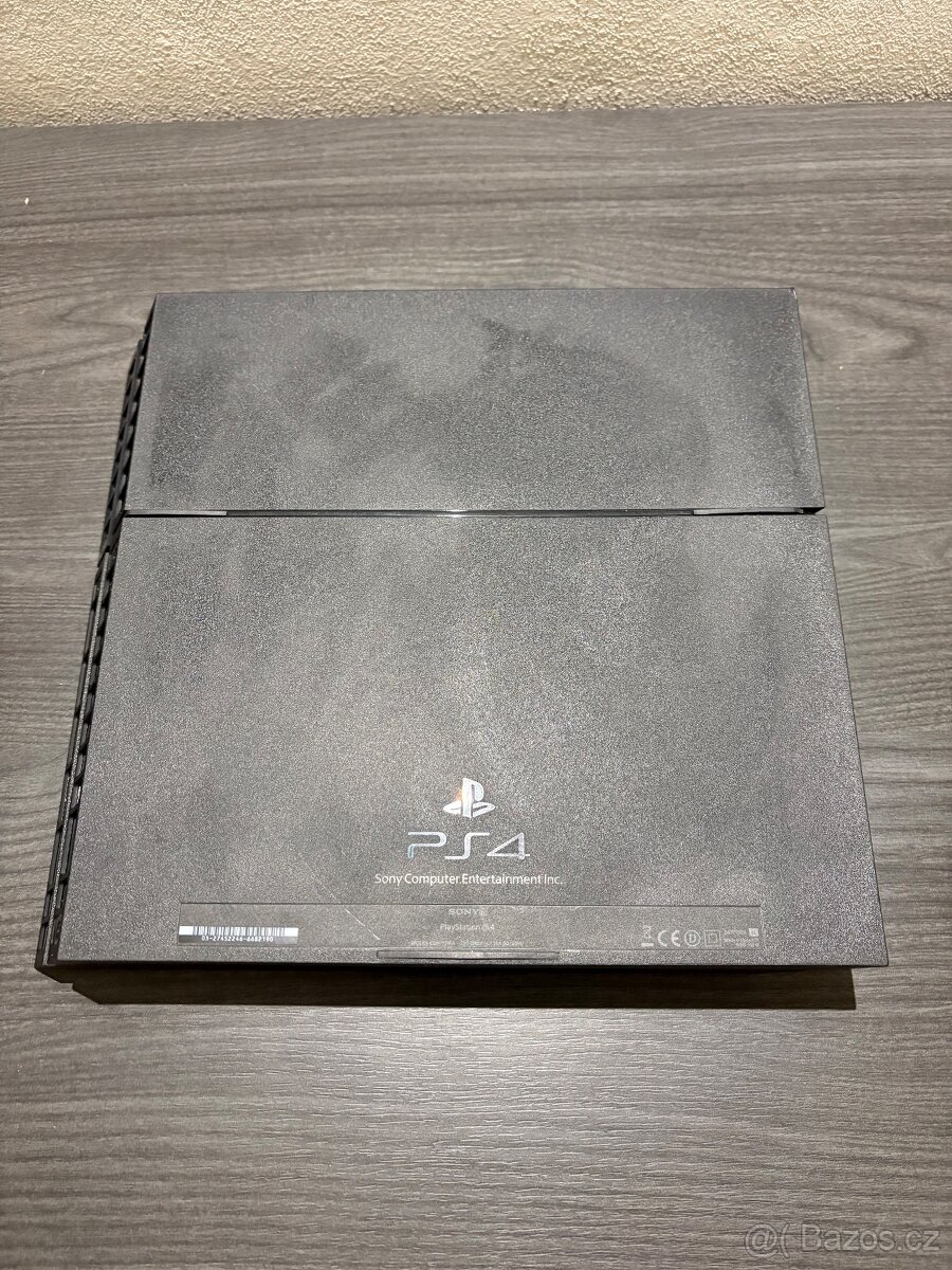 Sony PlayStation 4 – 500 GB + 2 HRY - 3