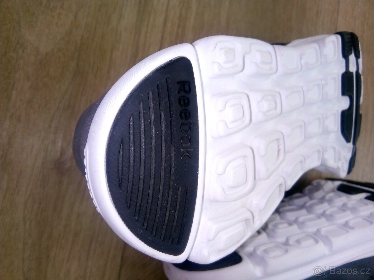 Reebok - 3