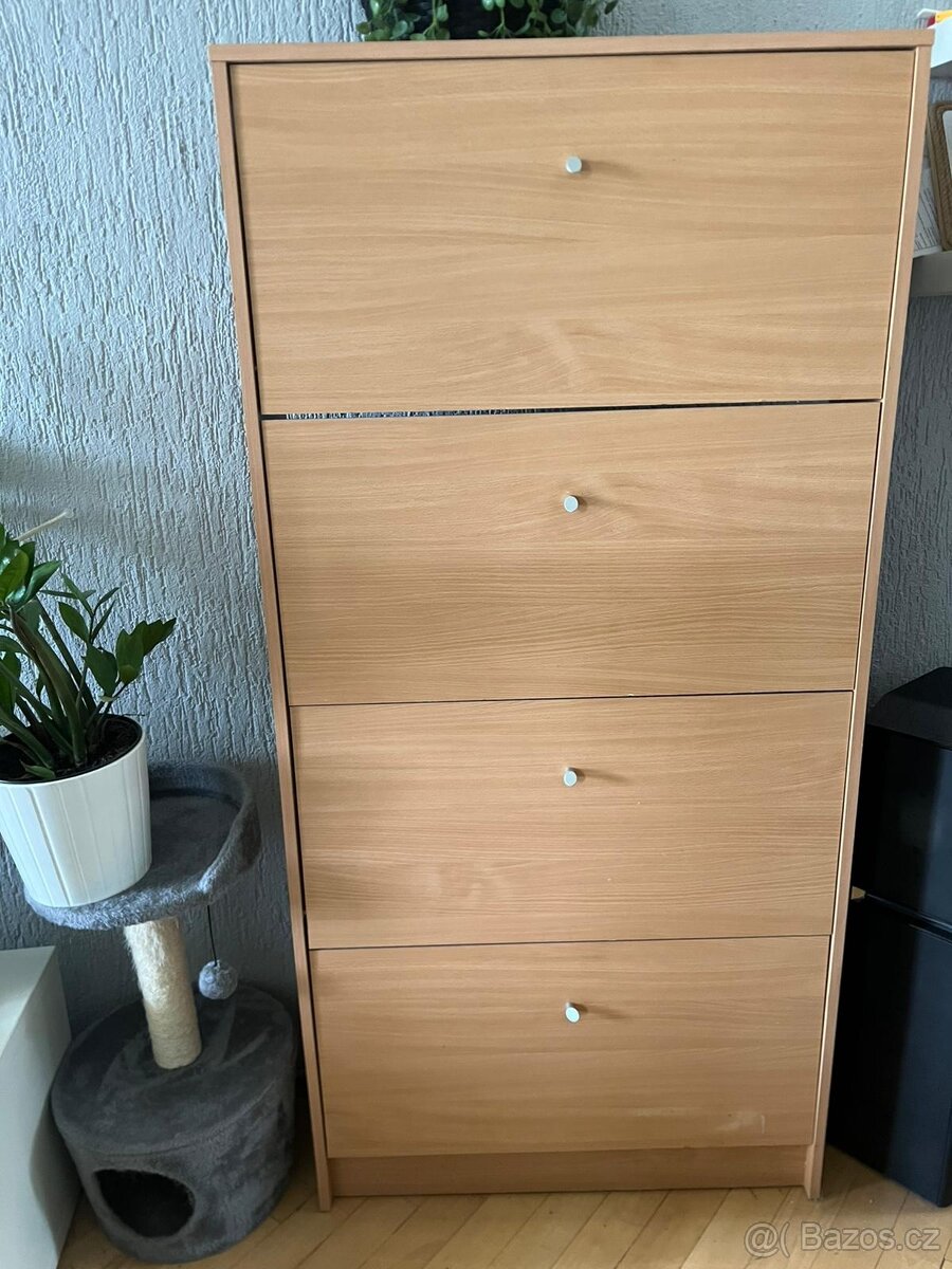 Výklopný botník jysk - 3