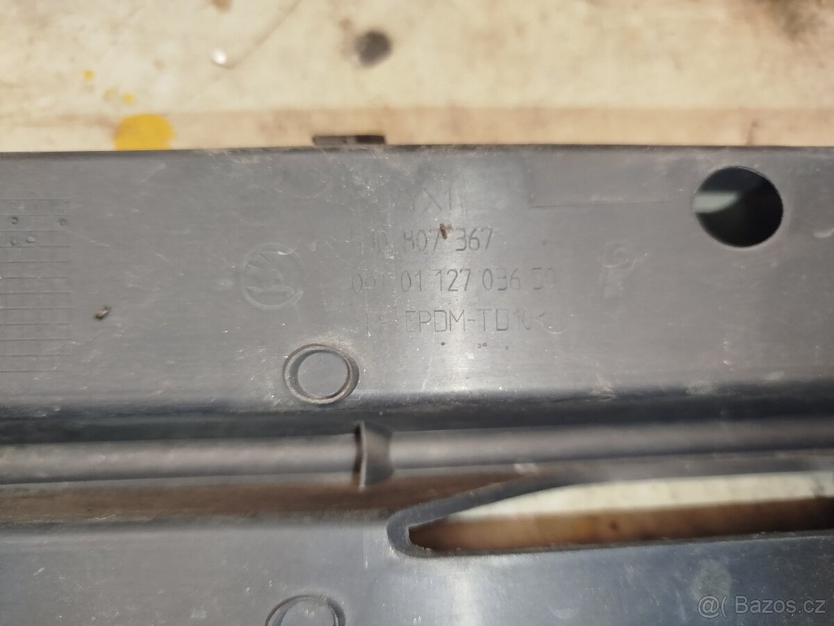 Mřížky předního nárazníku - 3