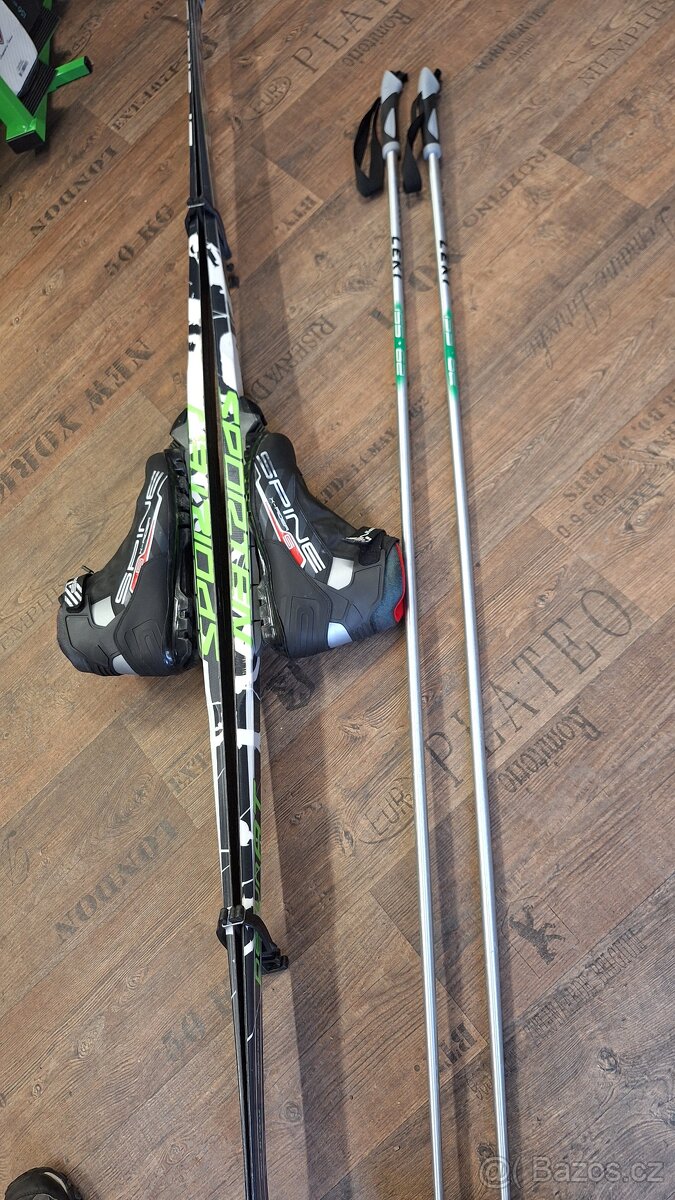Běžecké lyže s boty a hůlkami - 3