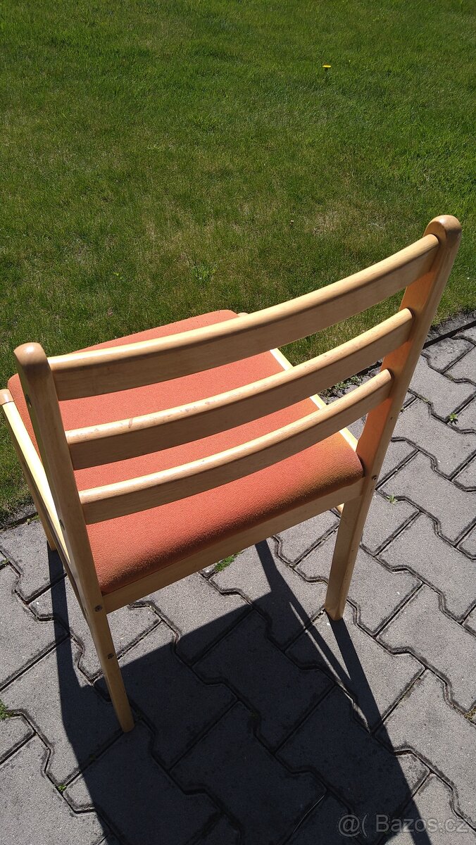 3 ks židlí viz obrázky - 3