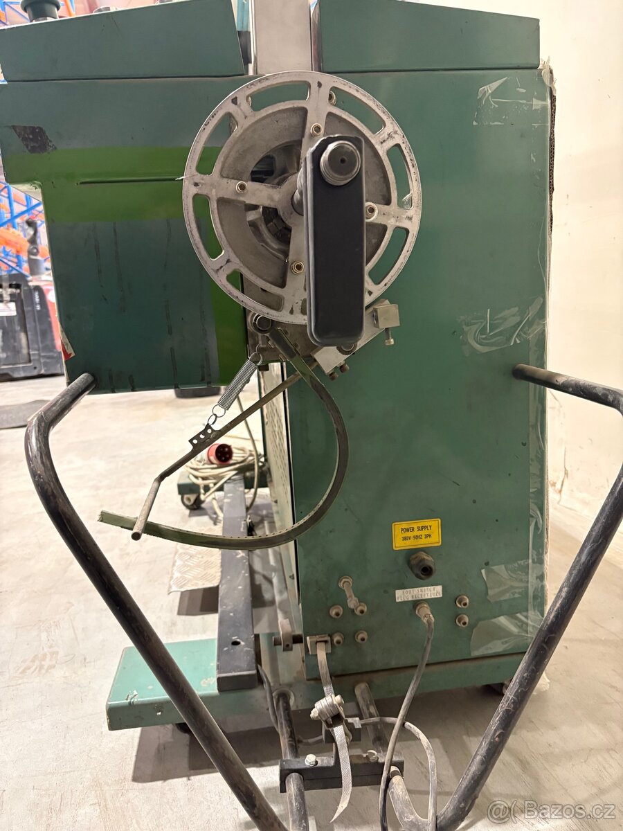 Průmyslový páskovací stroj - 3