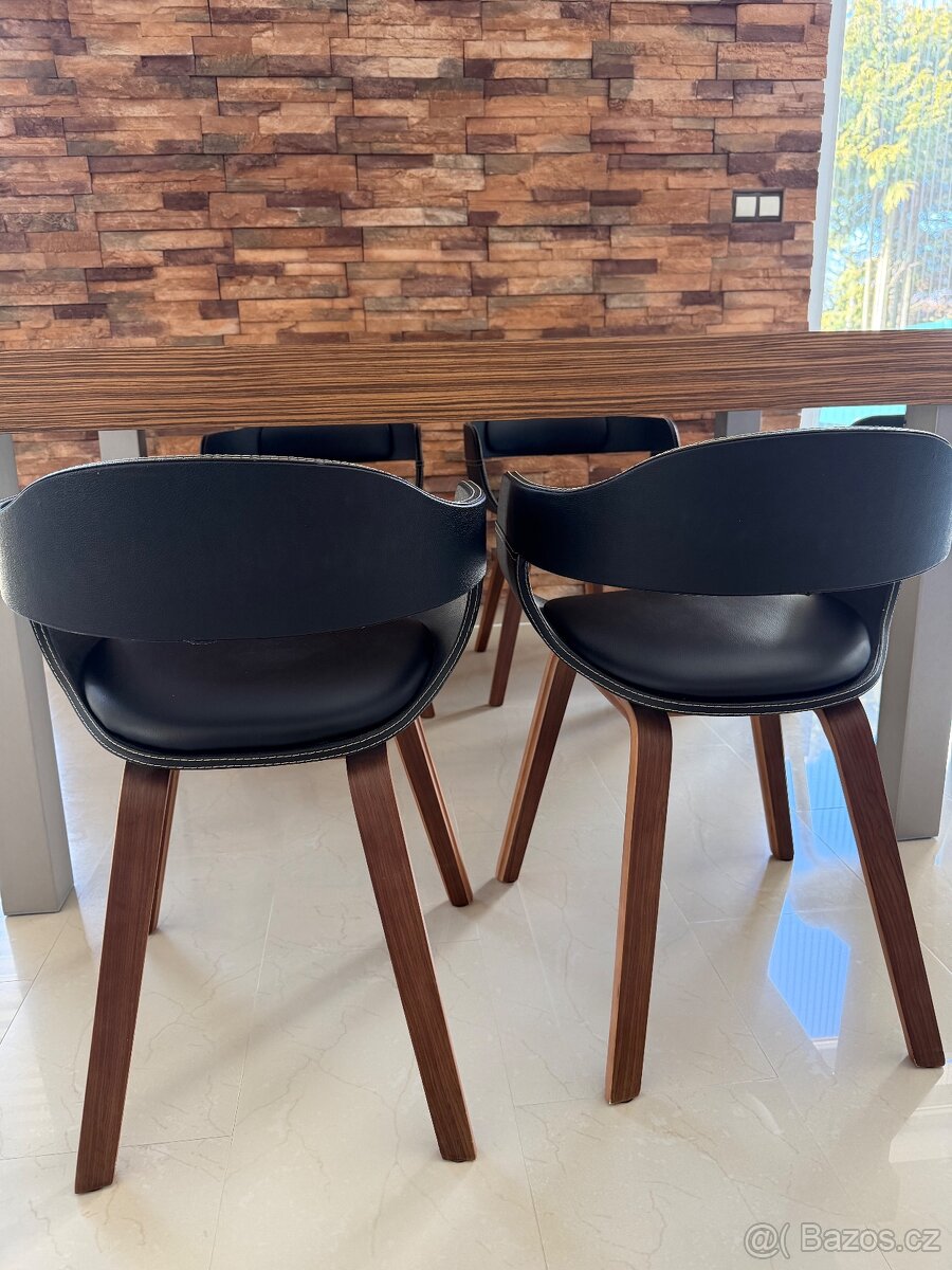 Jídelní stůl a křesla - 3