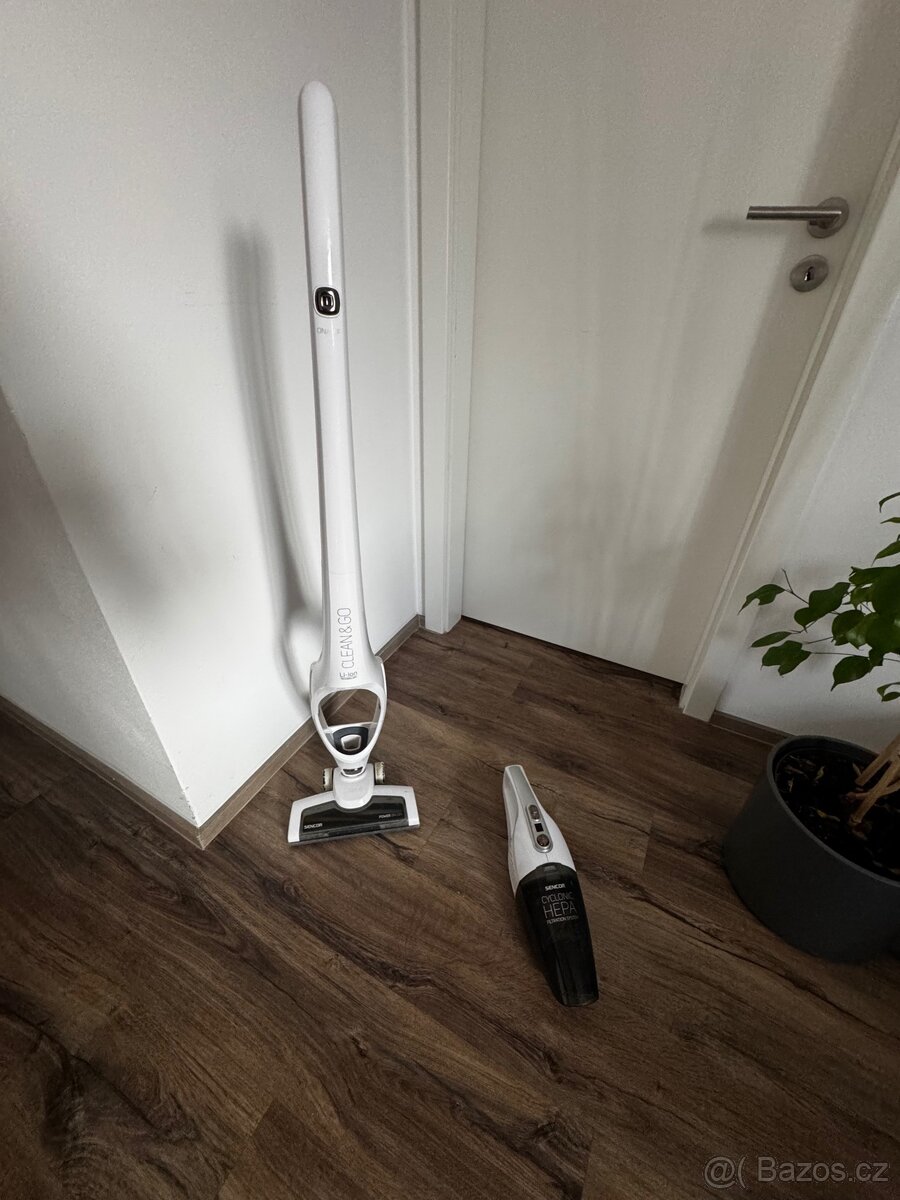 Tyčový vysavač Sencor SVC 7811WH - 3