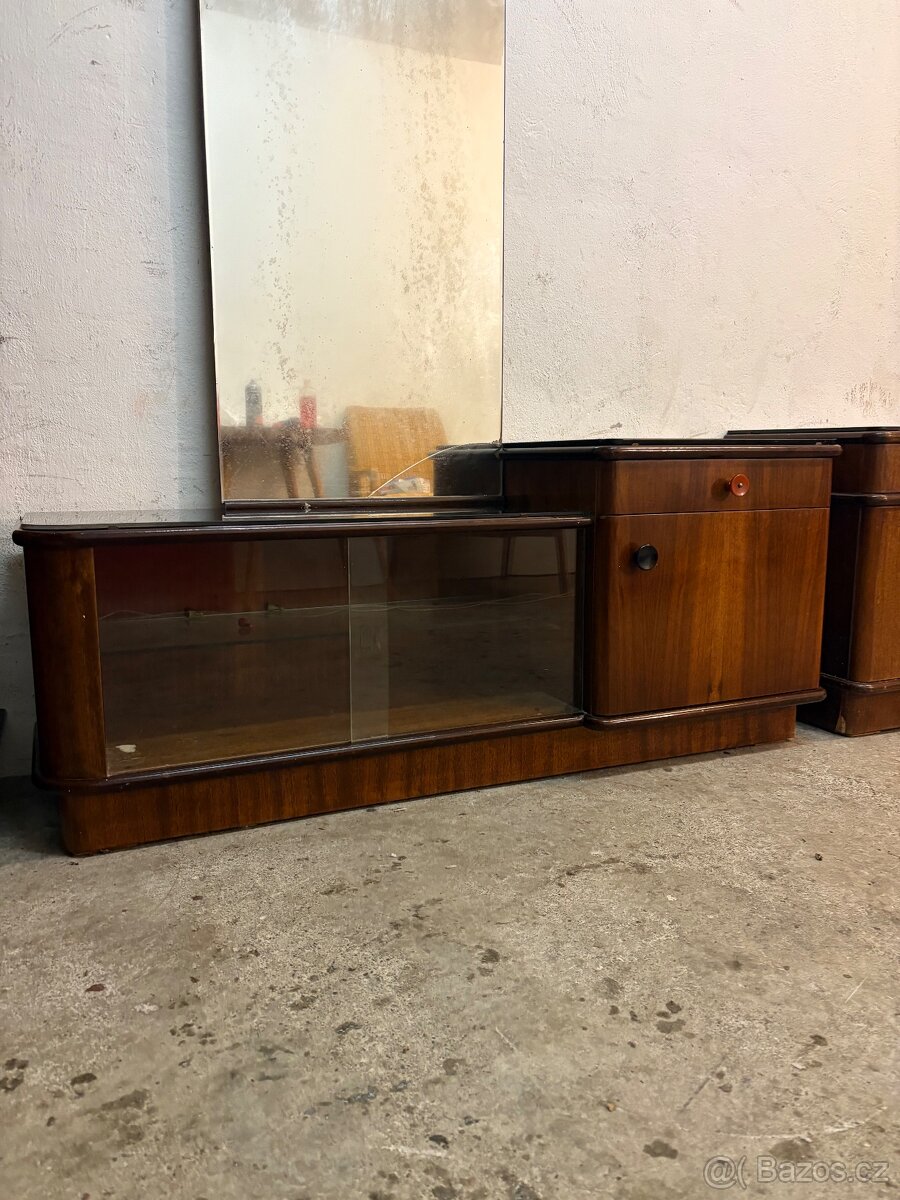 Noční stolky toaletka - 3