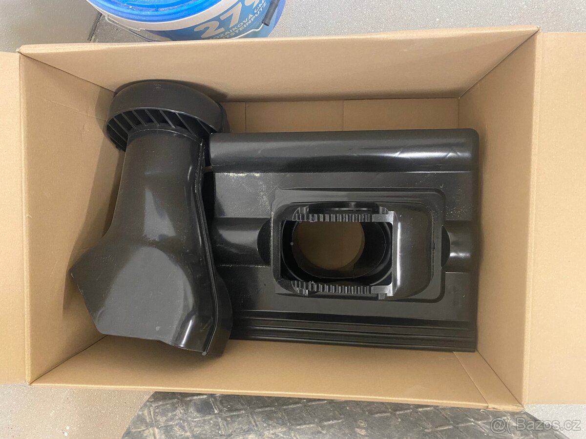 Stavební materiál ze stavby - 3