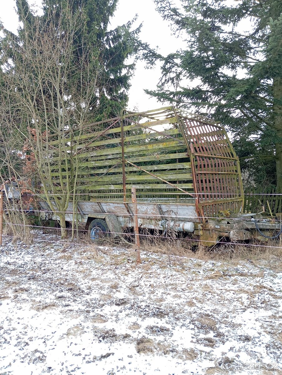 Sběrací vůz ntvs 4 - 2 - 3