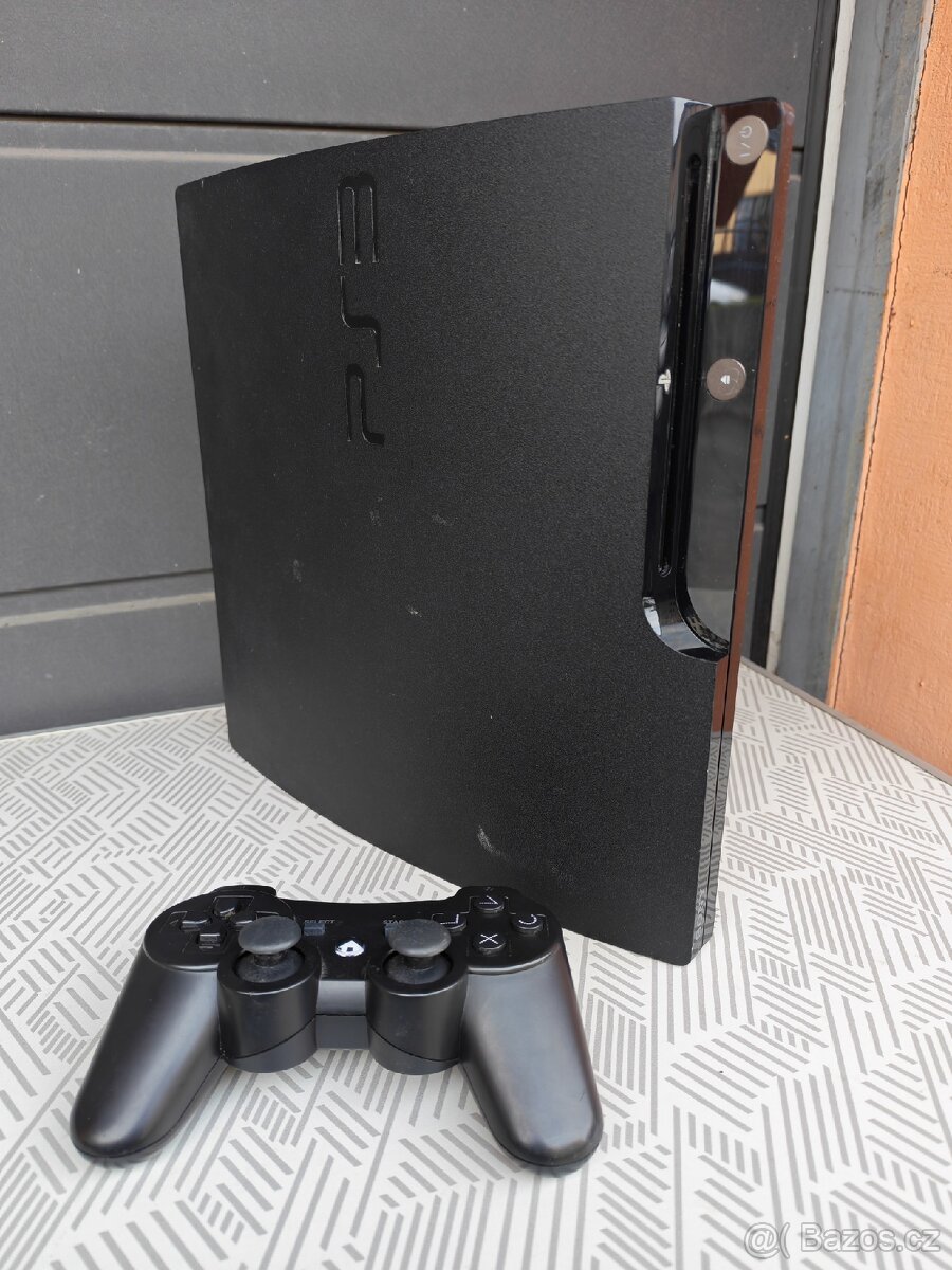 Playstation 3 slim - 3