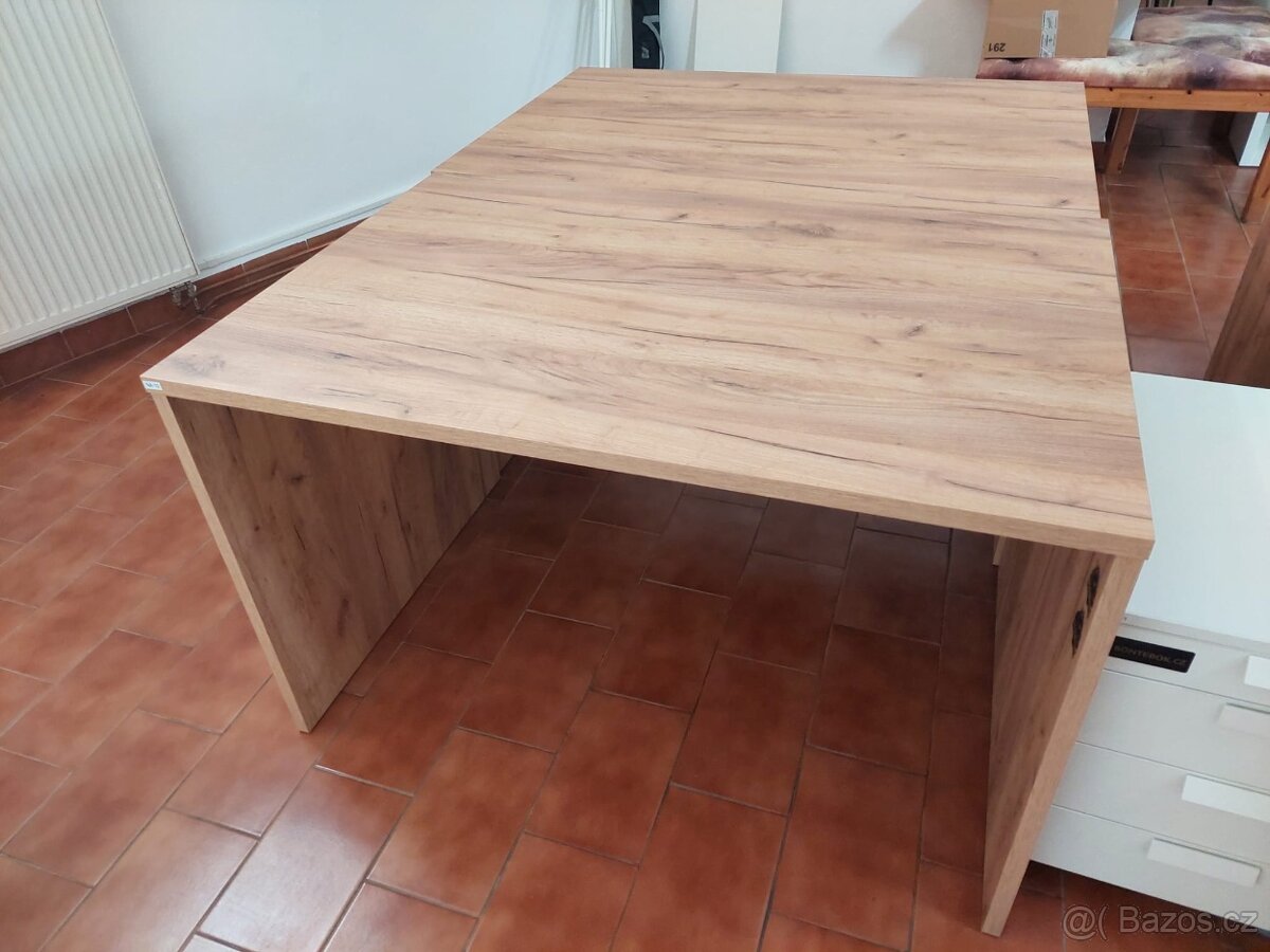 Kancelářský nábytek - 3