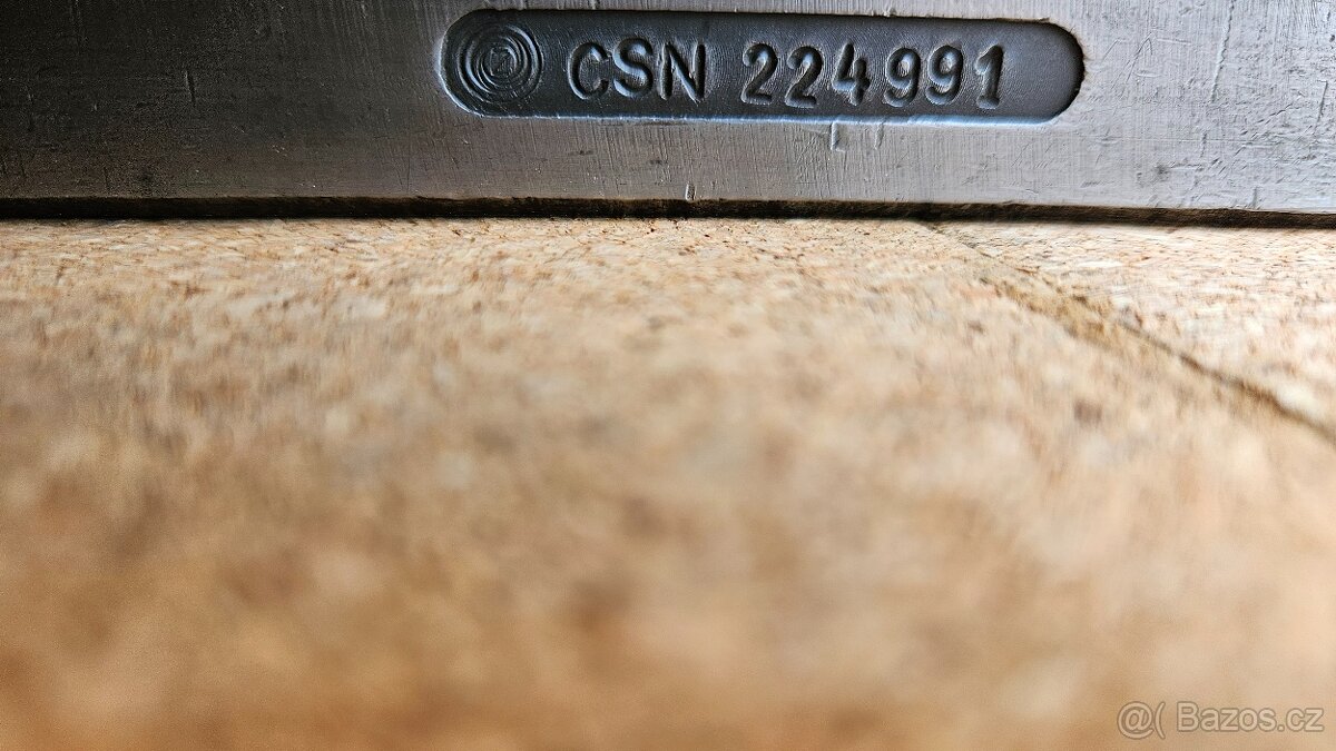 Přístroj na tvarování brusných kotoučů / KOLÍBKA / - 3