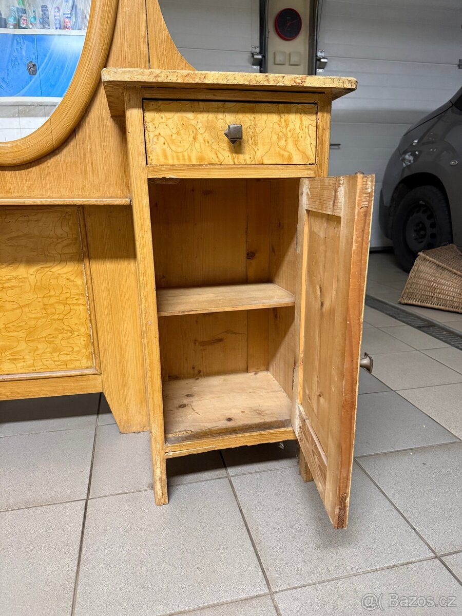 Prodám starožitný nábytek - 3