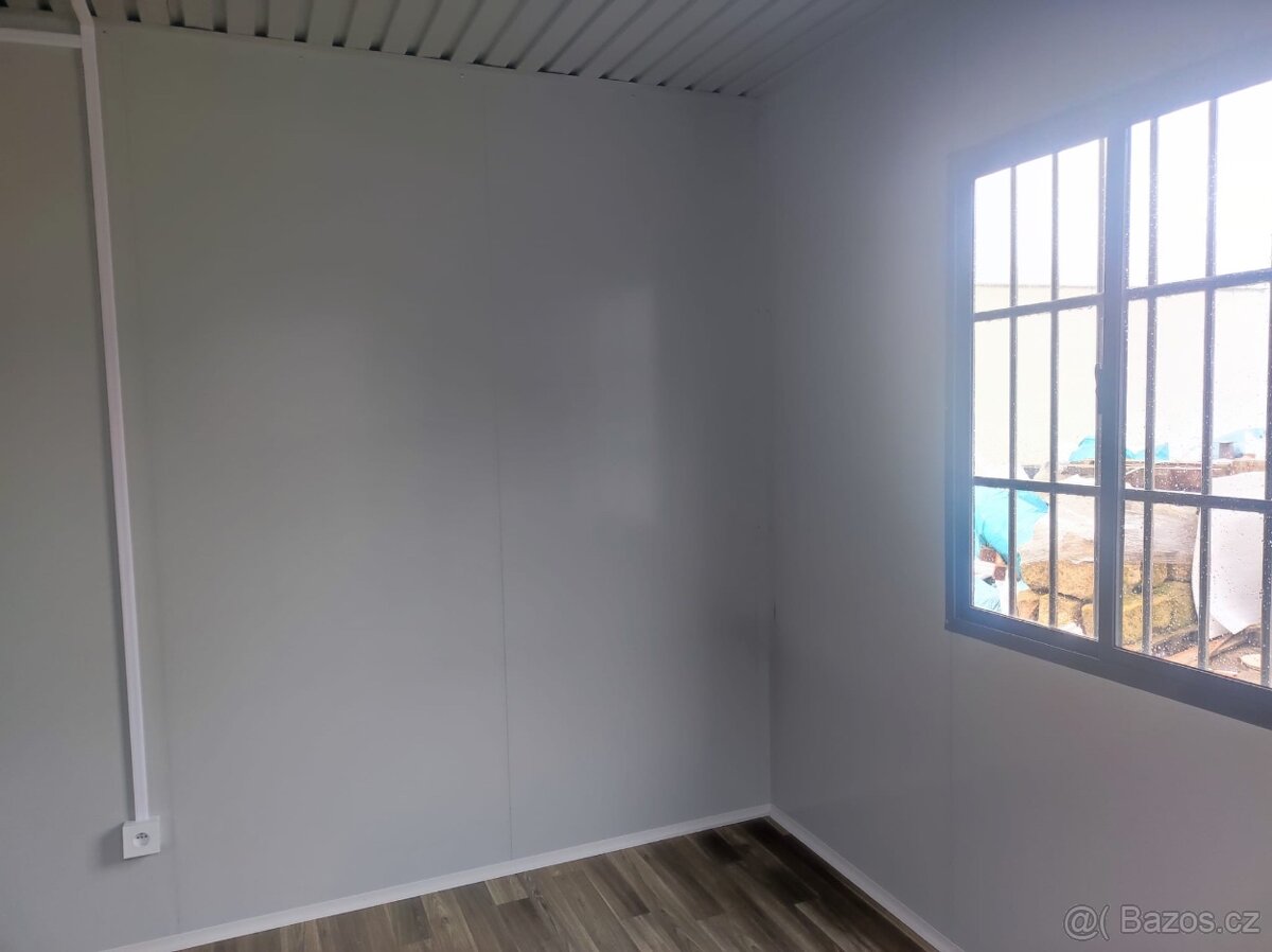Stavební buňka 6×3 m s tepelnou izolací a elektroinstalací - 3