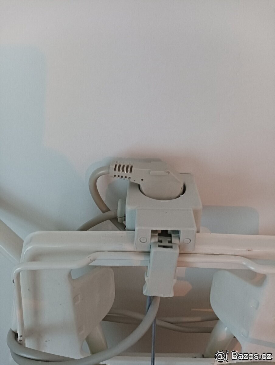 Žehlící prkno se zásuvkou , Kika - 3