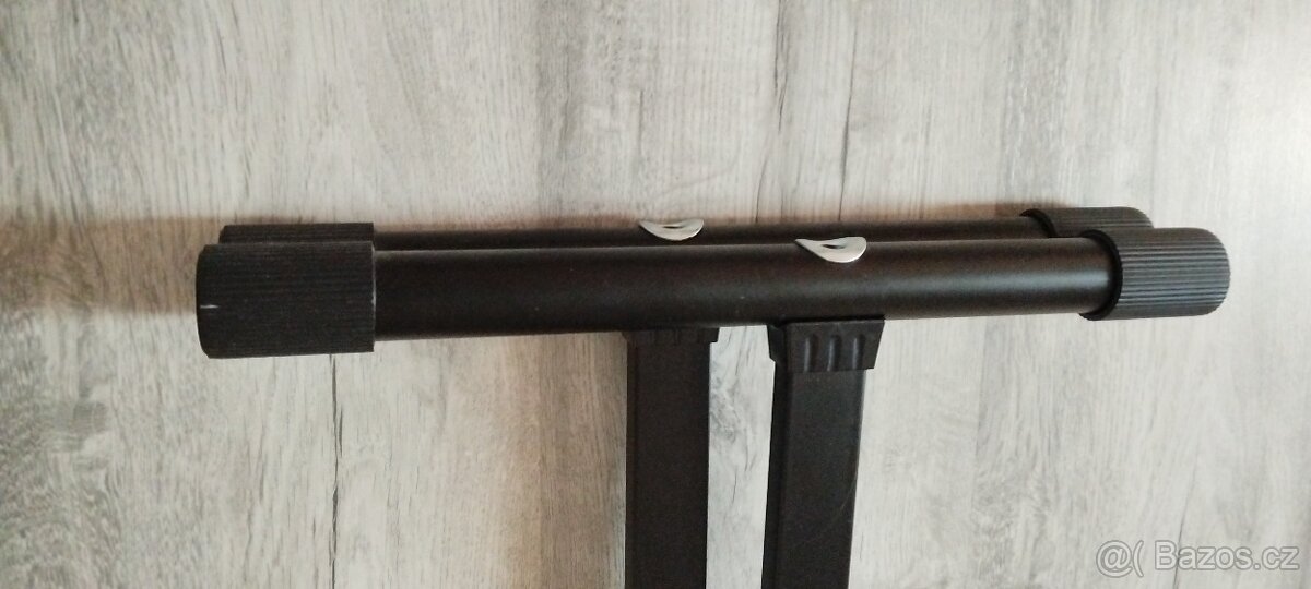 Stojan na klávesy - 3