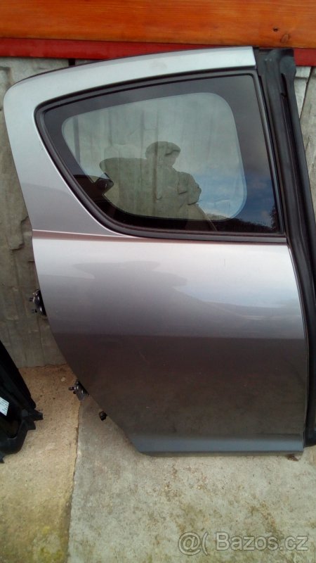 MAZDA RX-8 Zadní dveře - 3