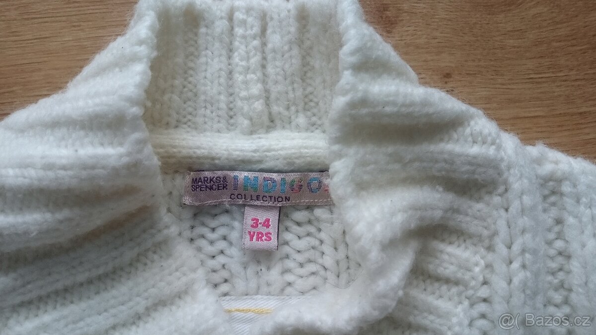 Svetr 3-4 roky - 3