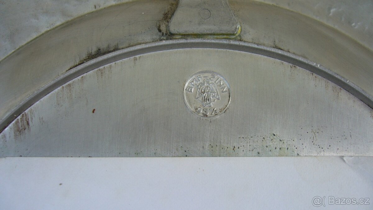 Cínový a kovový talíř - 3