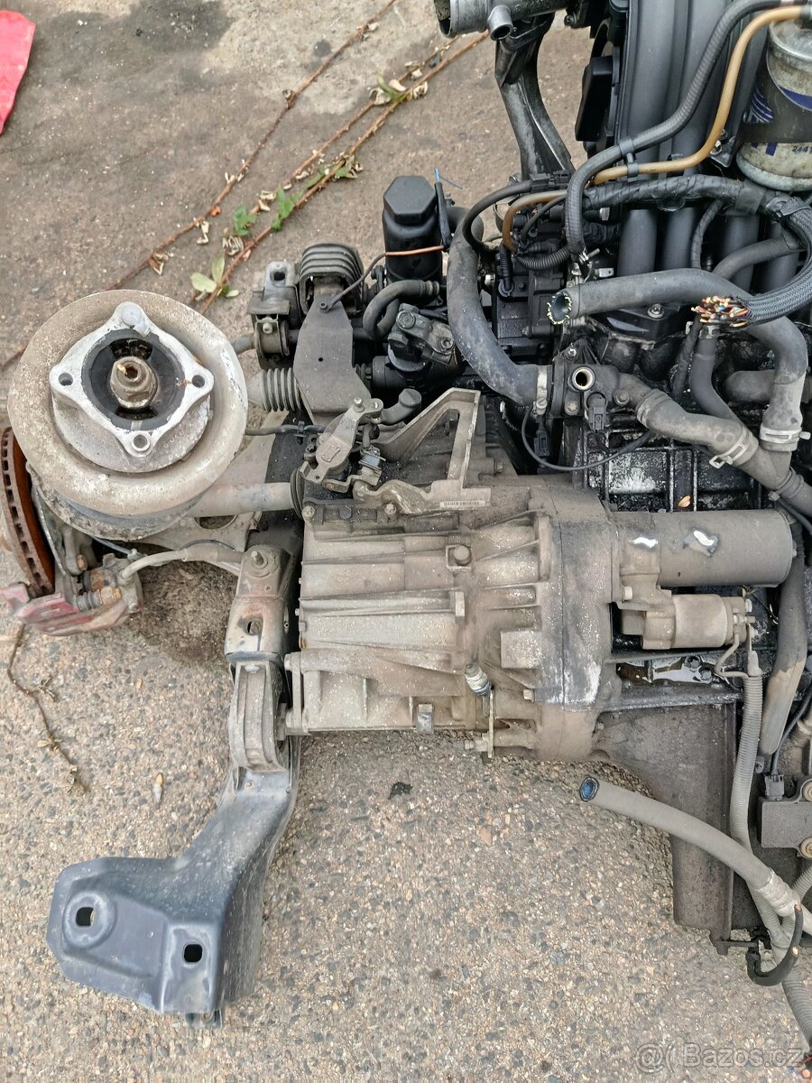 Mercedes A diesel 66 kW motor - 3