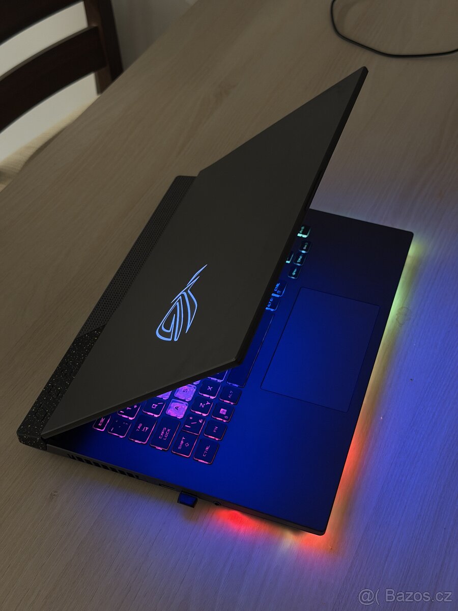 ASUS ROG STRIX - 3