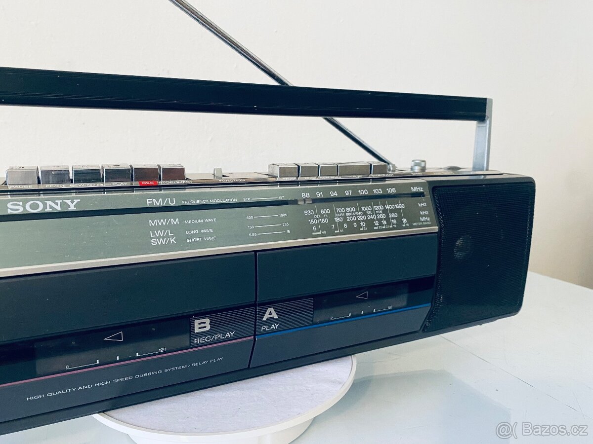 Radiomagnetofon Sony CFS-W30l, rok 1988 - 3