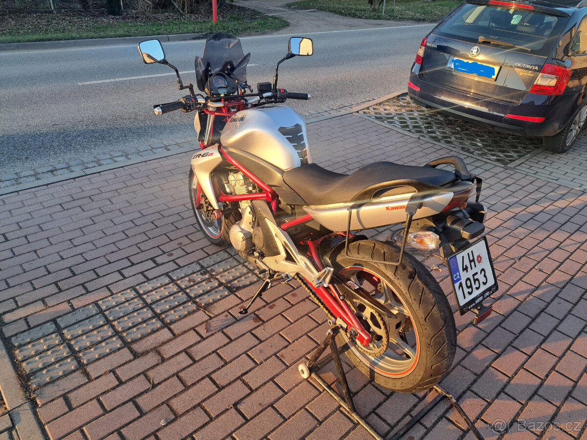 Kawasaki ER 6N - 3