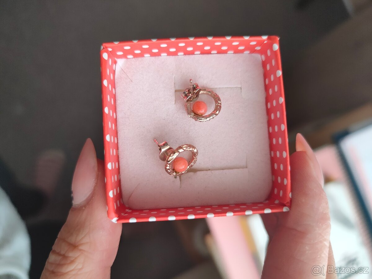 Stříbrné náušnice s přírodním korálem - 3