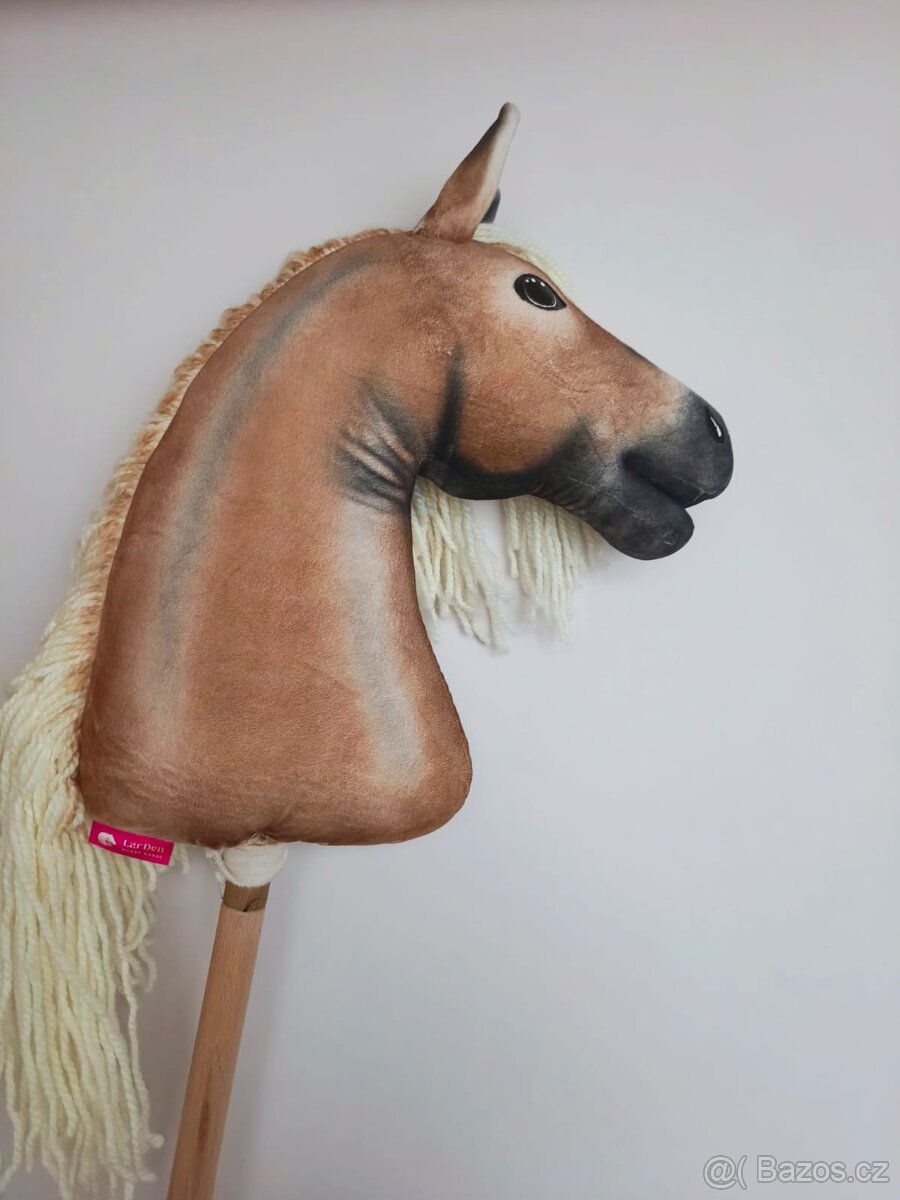 Hobby horse Larden Connie M - 3