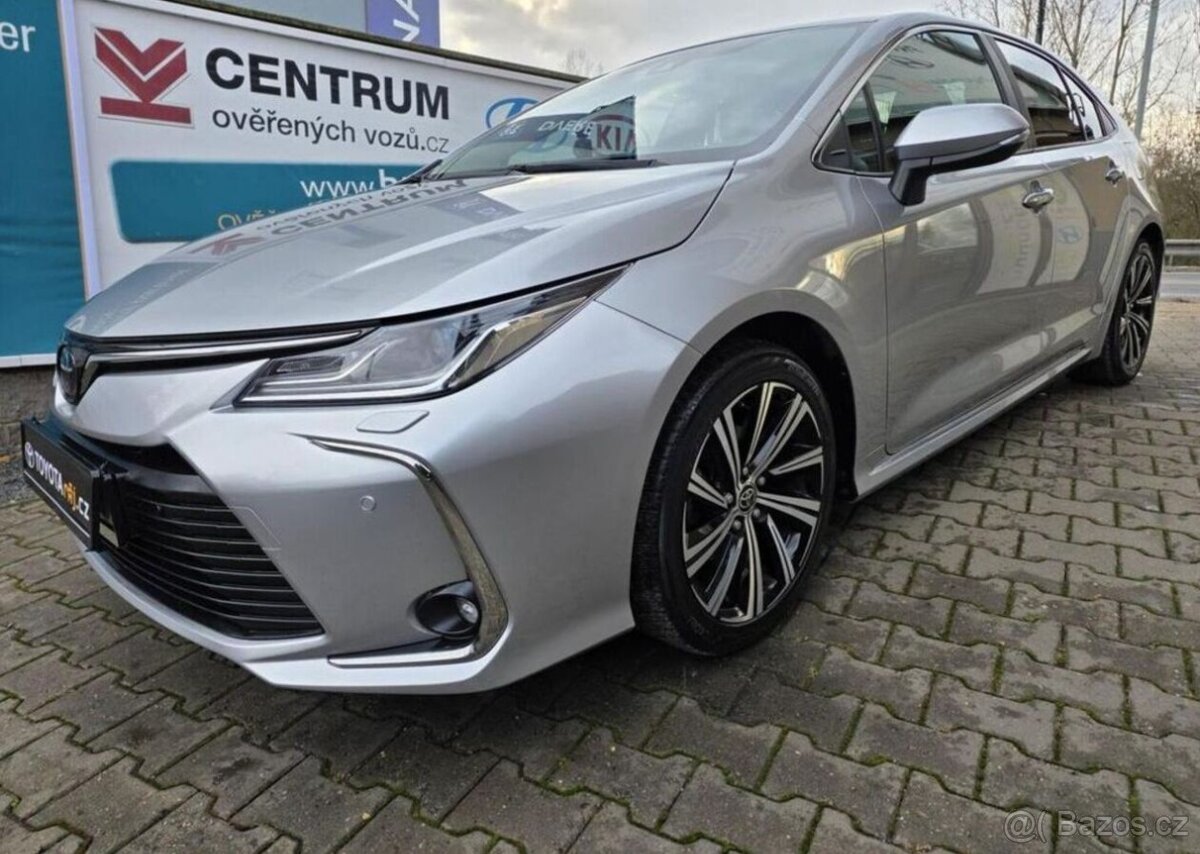 Toyota Corolla 1,5 VVT-i V ZÁRUCE-KAMERA - 3