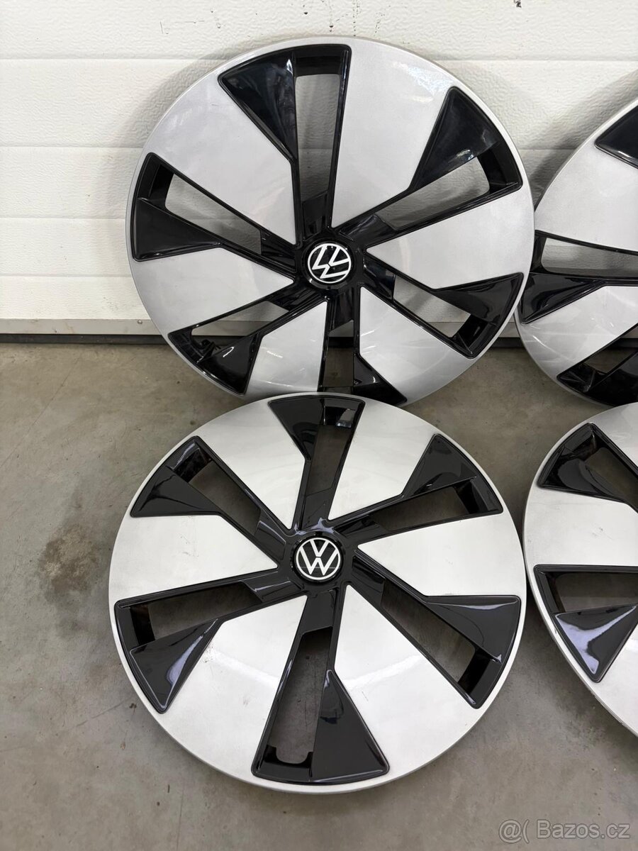 ORIGINÁLNÍ POKLICE VW ID3 - 3