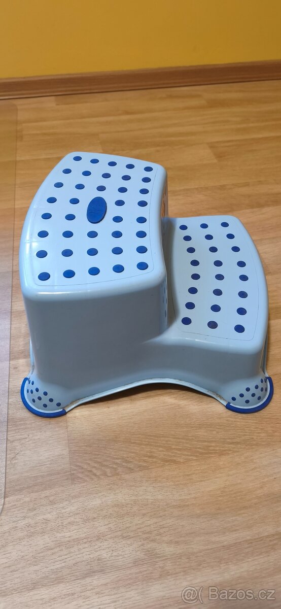 Stupátko k umyvadlu a WC - 3