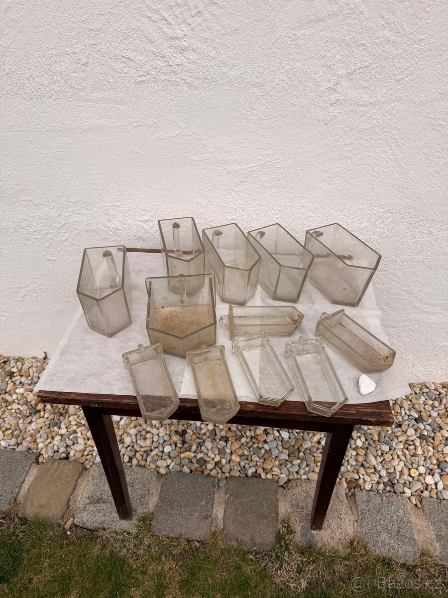 Skleněné dózy - 3