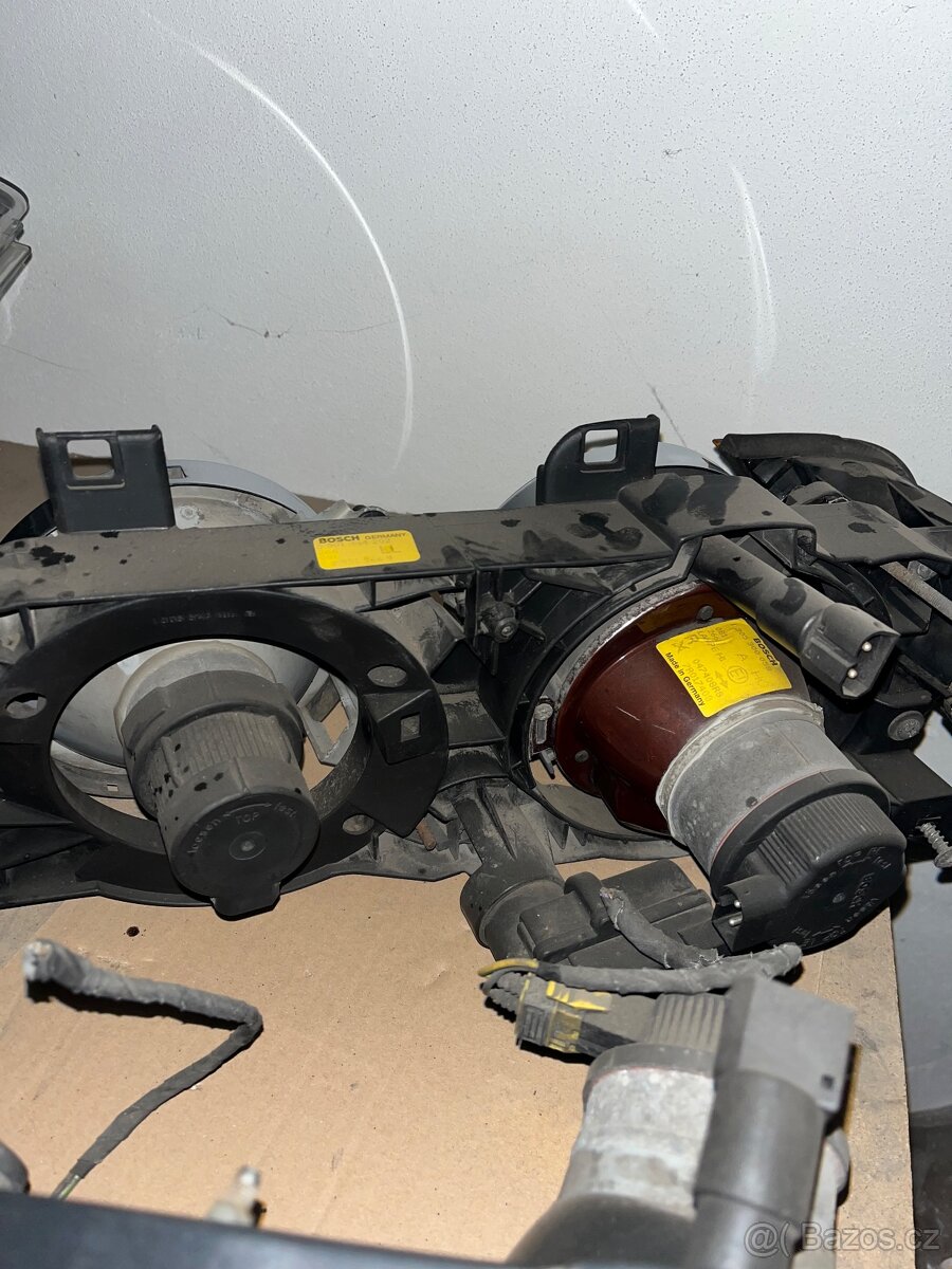 Světlomety BMW E34 - 3