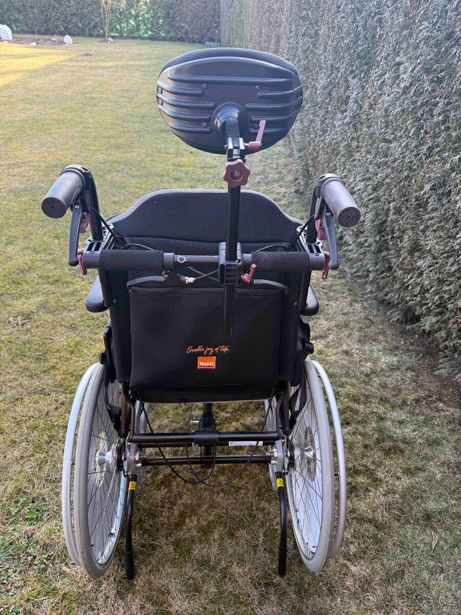 Mechanický invalidní vozík - 3