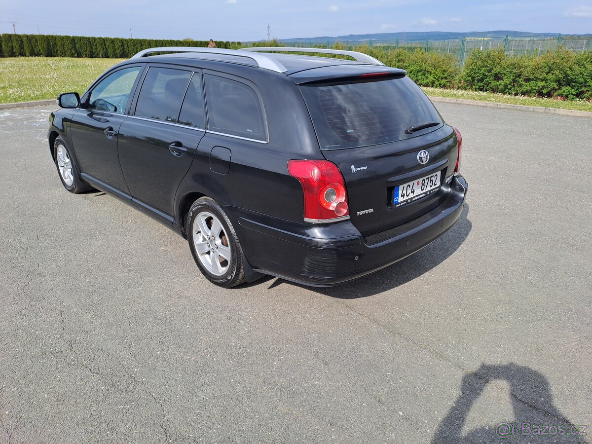 Toyota Avensis 2.0 D4D 93 kw - 3