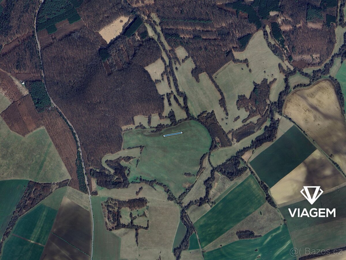 Pole 1 489 m² - 3