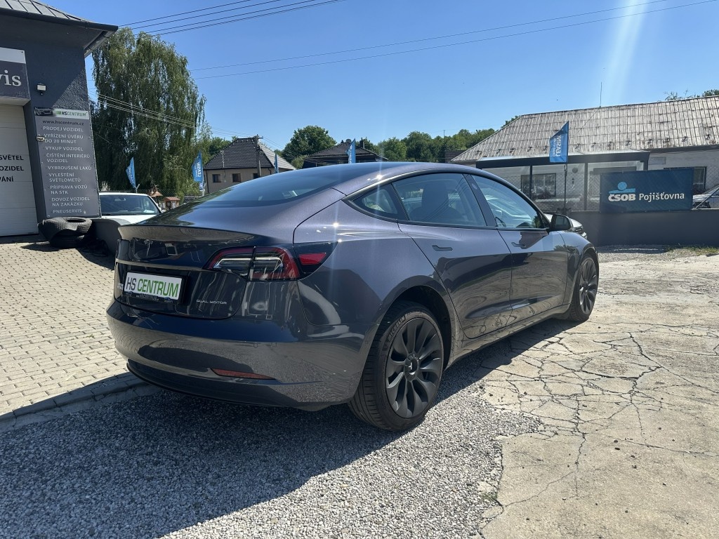 Tesla Model 3 Performance Dual AWD - 3