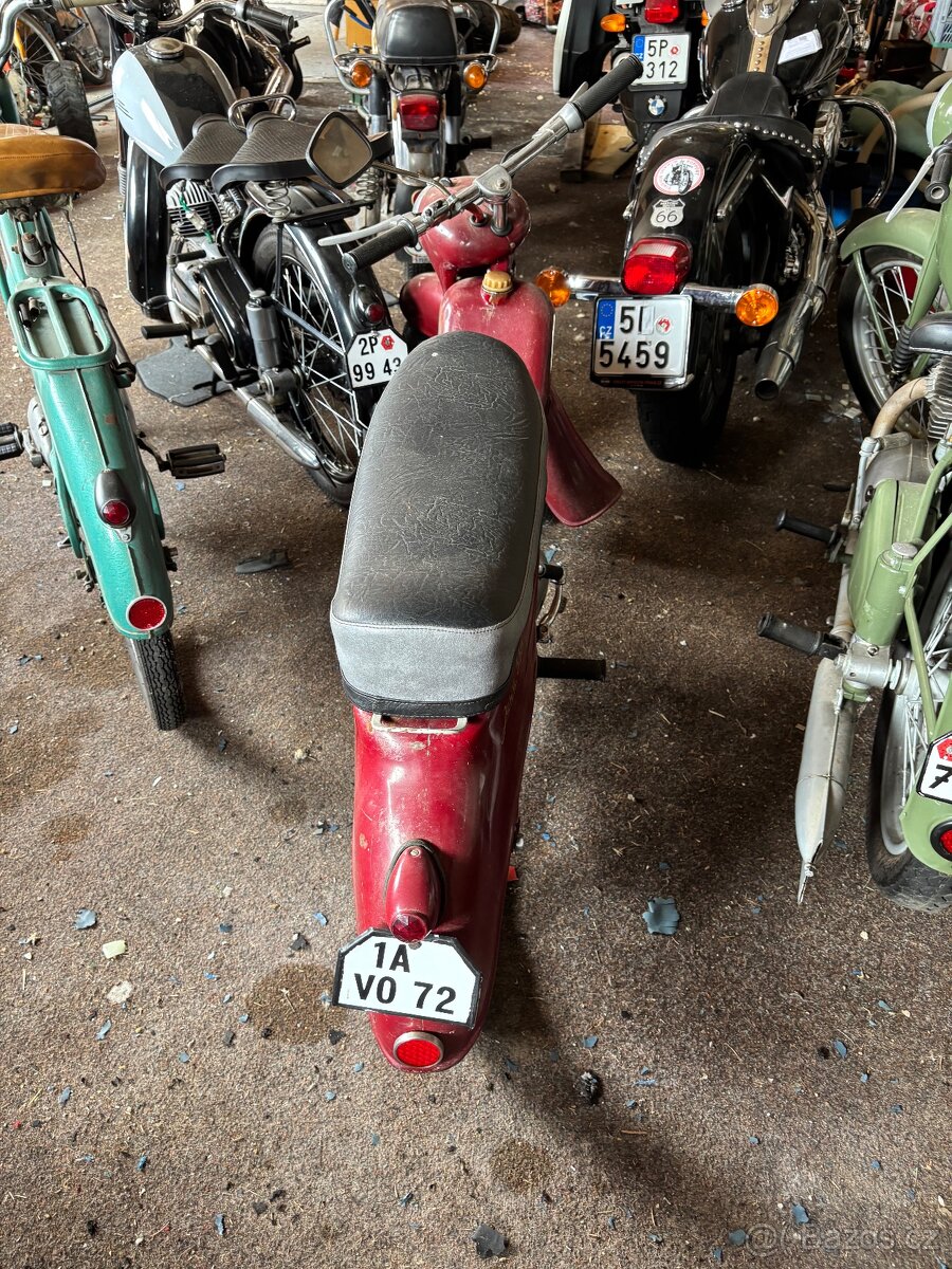 Pionýr 555 de luxe - 3