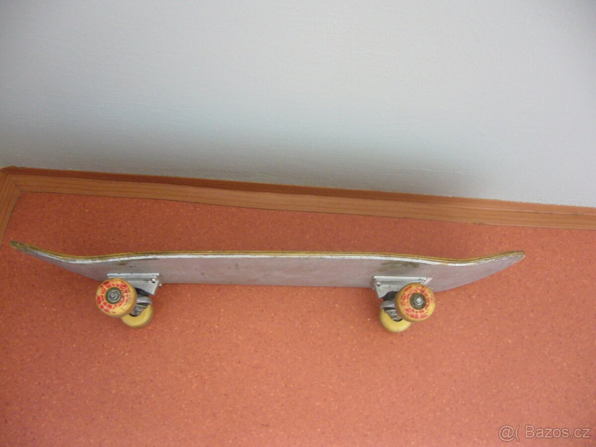 Skateboard - 3