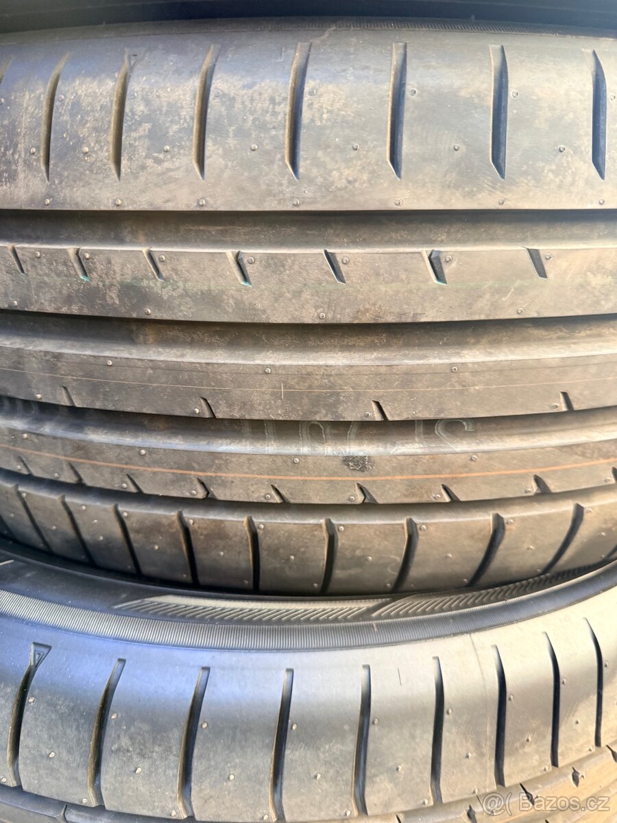 Toyo 235/50 R20 - 3