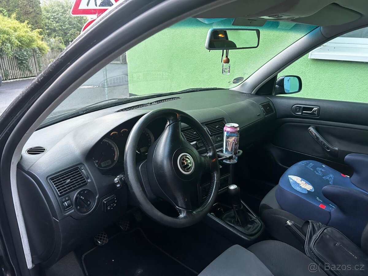 Prodám Vw Golf 2.0 Benzin Variant - 3
