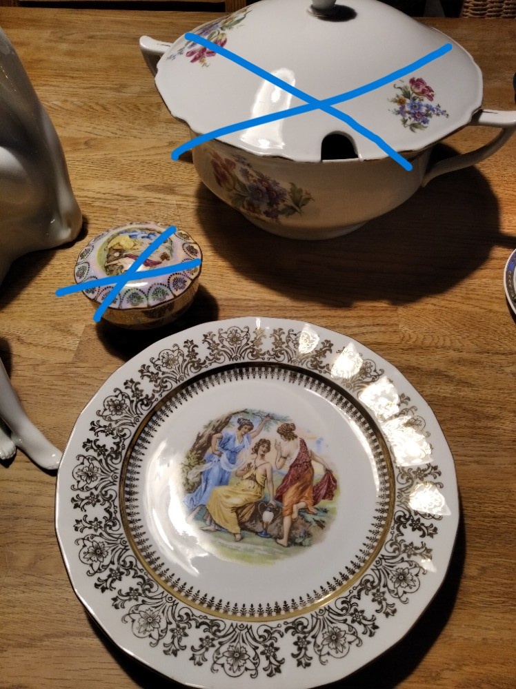 Starý porcelánový talíř Tři Grácie - 3