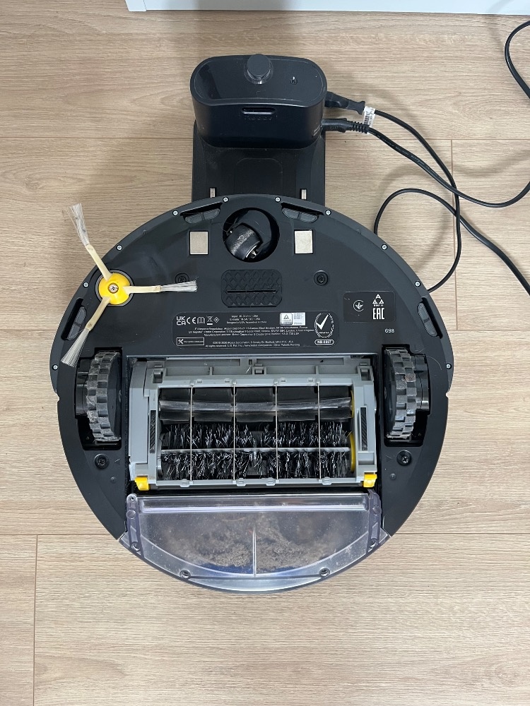 Robotický vysavač iRobot Roomba - 3