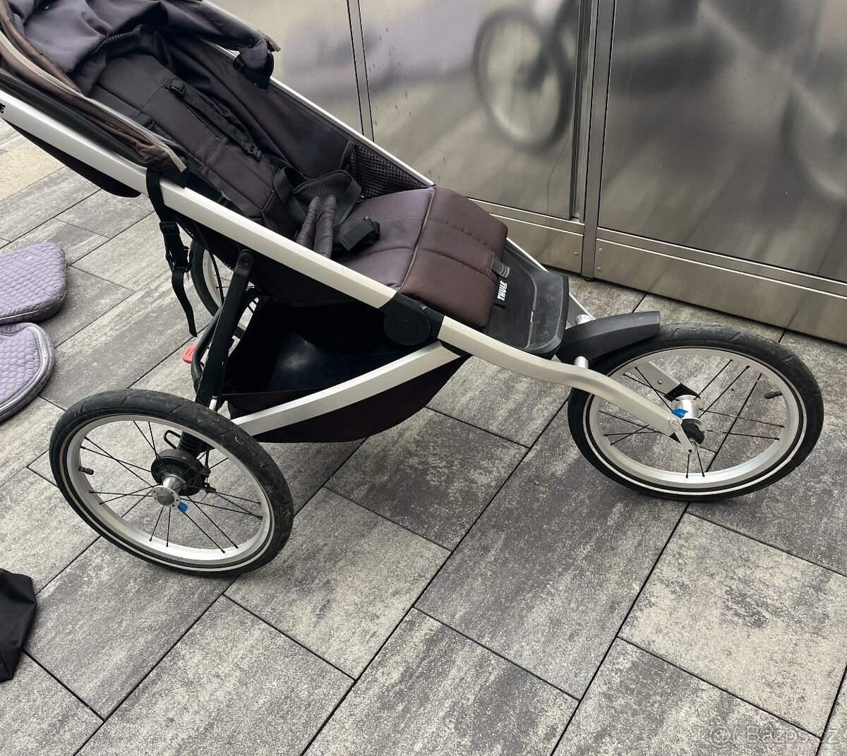 THULE GLIDE 2 - 3
