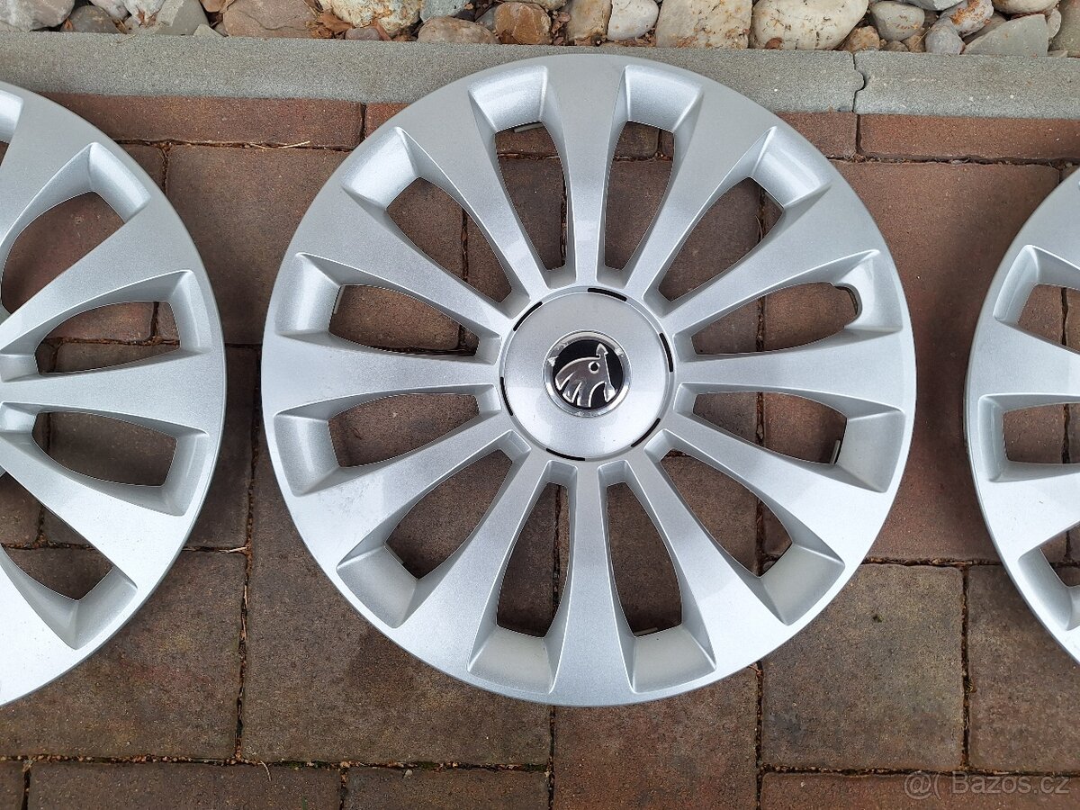 Poklice Škoda 15" - 3