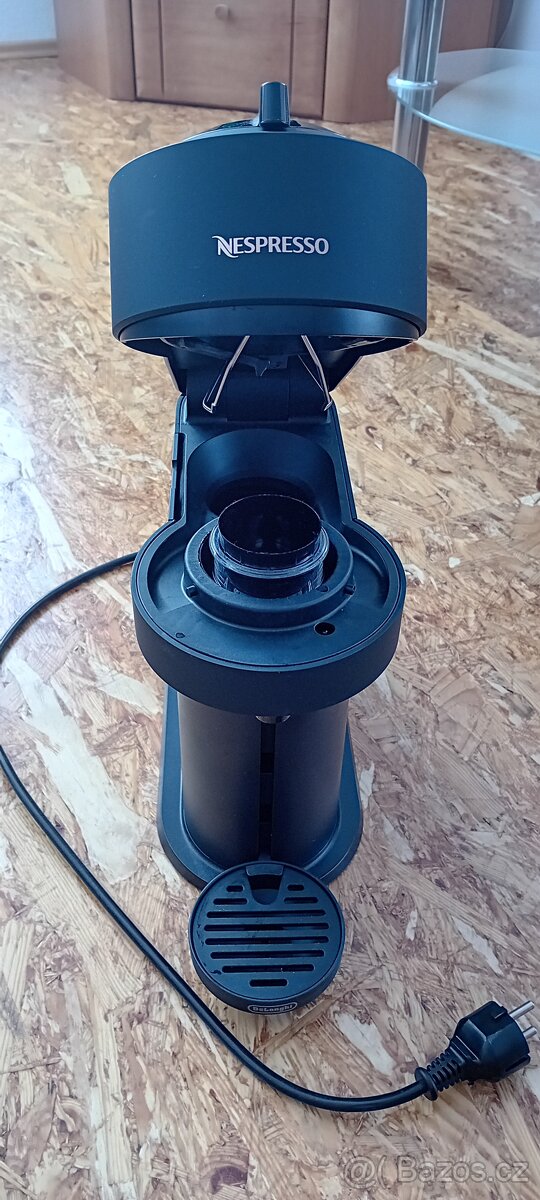 Kávovar Nespresso Delonghi Vertuo - 3